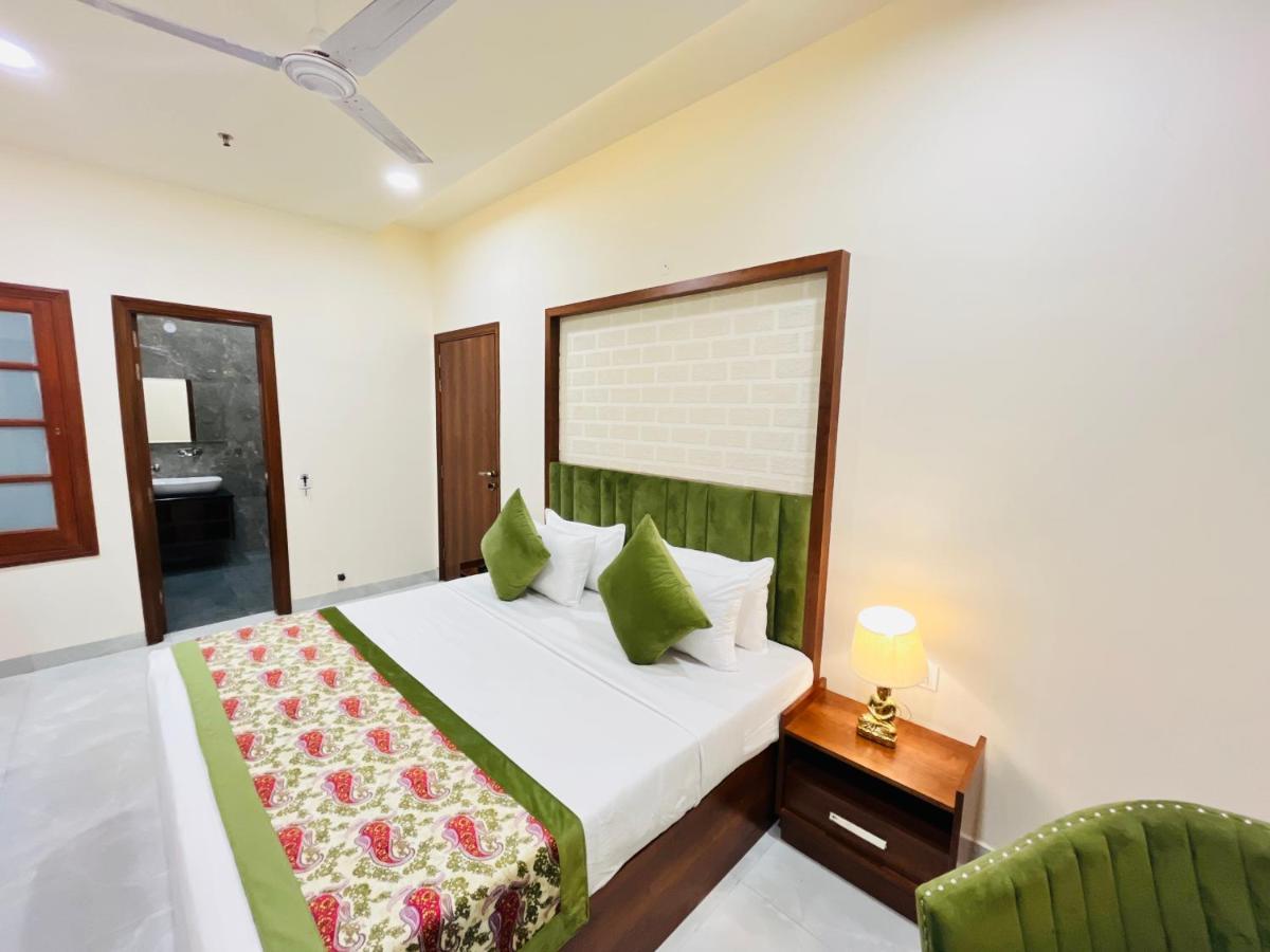 Hotel The Orchid Tree Amritsar - Walking From Golden Temple Ngoại thất bức ảnh